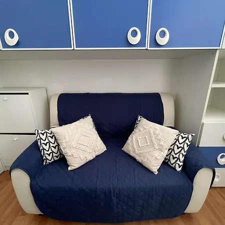 Ar Inter 1 Apartment